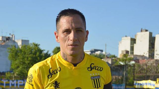 En el 2016 Pablo Migliore integró el plantel de Almirante Brown