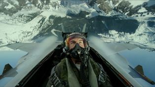 Vueltas en el aire. Más de tres décadas después, Cruise vuelve a ponerse en la piel de Pete “Maverick” Mitchell.&nbsp;