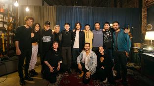 Los artistas unidos por una causa solidaria. León Gieco, Lucho Milocco, Lula Bertoldi, Raúl Ruffino, Willy Bronca, Santiago Arroyo, Santiago Druetta y China Roldán, entre otros, colaboran en la campaña solidaria Amor para luchar contra la soledad. (Fotos: Diego Homez).