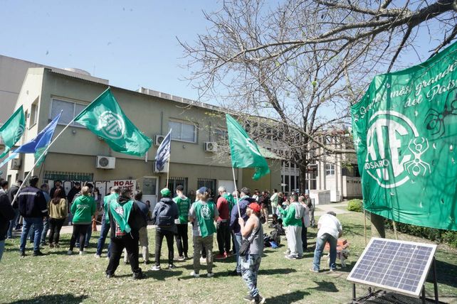 Trabajadores del Conicet. La jornada de protesta de ayer tuvo alcance nacional con réplicas y acciones en las principales ciudades del país