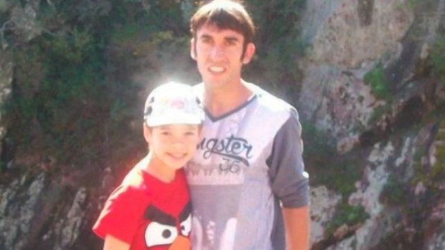 La madre: habló el jefe de policía y hay conmoción por el caso de Felipe y el entrenador de fútbol