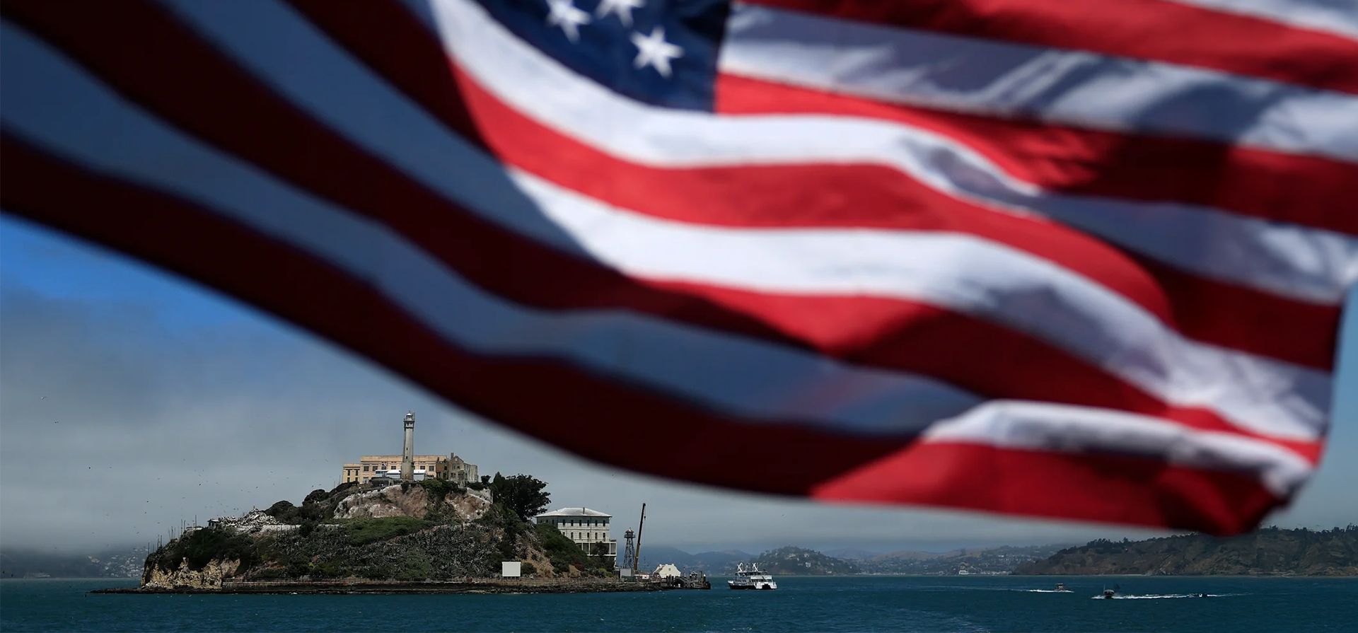 Donald Trump ha renovado sus planes de reabrir la prisión de Alcatraz como una penitenciaría federal en funcionamiento, San Francisco, Estados Unidos. Fotografía: Justin Sullivan/Getty Images Donald Trump ha renovado sus planes de reabrir la prisión de Alcatraz como una penitenciaría federal en funcionamiento, San Francisco, Estados Unidos. Fotografía: Justin Sullivan/Getty Images