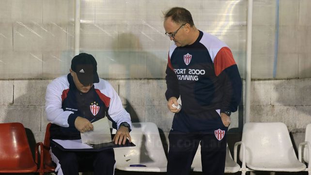 Las fotos del nuevo capítulo de la pesadilla Decana