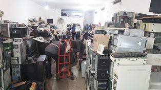 Desde la Municipalidad de Paraná invitan a reciclar residuos electrónicos.