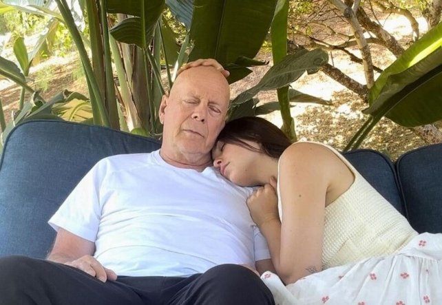 Bruce Willis perdió la capacidad de hablar por el avance de su enfermedad
