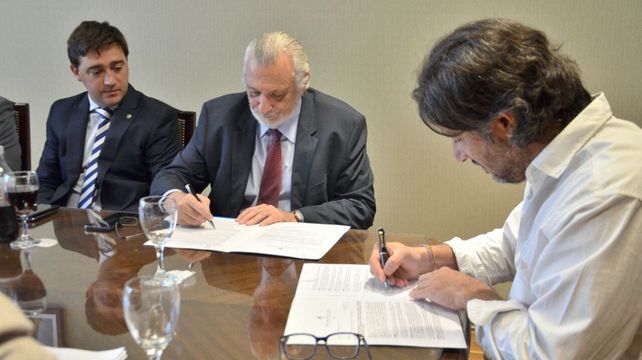 Convenio entre Santa Fe y Nación para fortalecer la investigación criminal