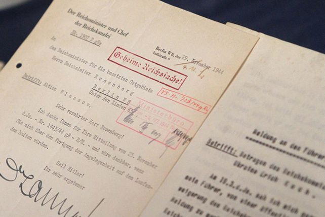 Recuperan un diario de un colaborador de Hitler