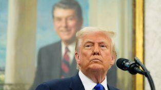 Trump ofreció 1.000 dólares a cada inmigrante ilegal que se autodeporte de Estados Unidos
