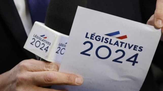 Contundente golpe a la ultraderecha y al oficialismo en Francia. El triunfo de la izquierda en Francia empuja a negociaciones para formar gobierno