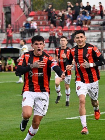 Con el triunfo, Patronato pudo salir de la zona de descenso