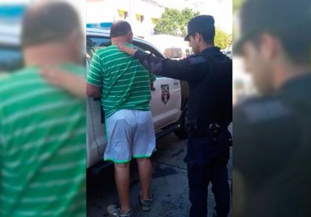 Una mujer era golpeada por su pareja y un testigo intervino: ¿vos qué harías?