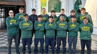 El plantel de Regatas de Santa Fe que afronta la Liga de Honor de waterpolo.