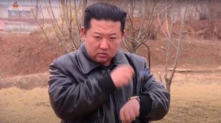 El bizarro video del líder de Corea del Norte para presentar su nuevo misil