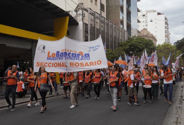 Los trabajadores bancarios recibirán también un bono por el Día del Bancario