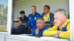 El Negro Palma, el sábado último en el clásico de inferiores de AFA junto a Russo, Lussenhoff, el Puma Rodríguez y el Coco Pascuttini.