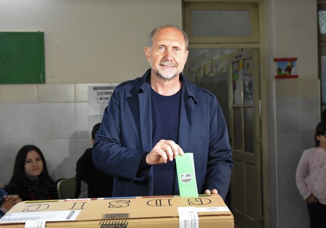 El gobernador ajusta el calendario electoral para el año próximo.