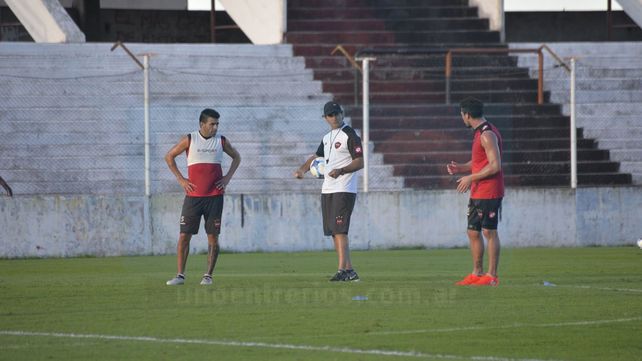 El técnico Rojinegro probará hoy la formación que podría salir a la cancha el domingo.&nbsp;