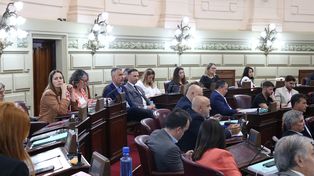 Tras la Asamblea Legislativa, Diputados avanzó con el presupuesto y la norma tributaria.