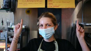 Un bar en Italia prohíbe a sus clientes hablar del coronavirus