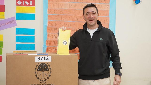 Matías Figueroa Escauriza votó en el San Bartolomé.