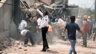 Ascienden a 230 las víctimas mortales por el terremoto en México