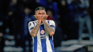 A los 34 años, Gustavo Bou anunció su retiro del fútbol profesional.