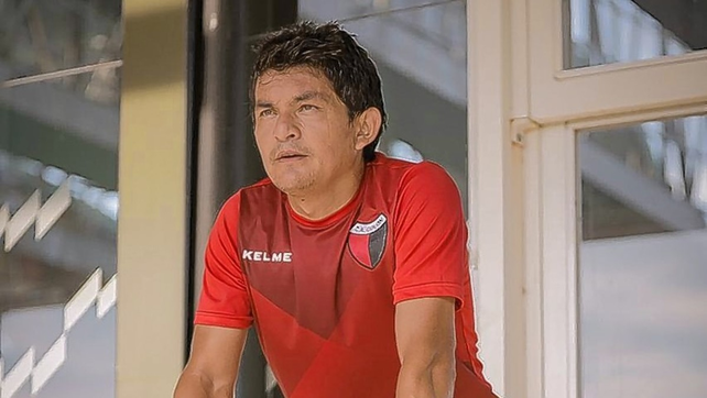 La dura postura con la que Luis Rodríguez trabaja en Colón