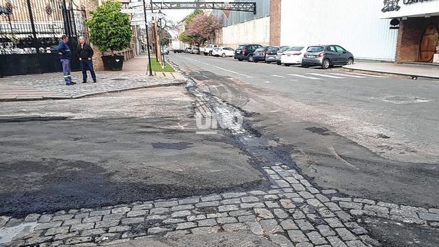 Emparcharon la tradicional esquina de la Cervecería de Lavalle y Calchines