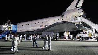 El Endeavour toc&oacute; tierra