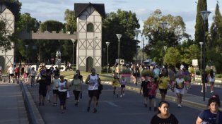Crespo vive el Maratón de la Fiesta Nacional de la Avicultura