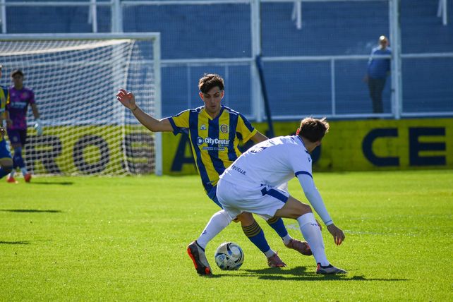 Central no pudo aprovechar la última chance que tenía para meterse en los cuartos de final del torneo de reserva.