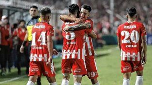 Instituto quiere treparse a la punta ante Huracán en Córdoba