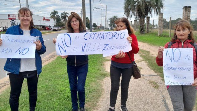 Vecinos de Villa Zorraquín piden al intendente que frene la construcción del crematorio que el obispado de Concordia instala sin evaluación de impacto ambiental