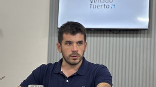 El intendente de Venado Tuerto, Leonel Chiarella fue categórico al afirmar que Orso decidió beneficiar a Antonio Di Benedetto, un delincuente de guante blanco”.