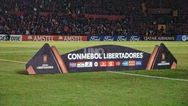 La dura advertencia de Conmebol a Colón por la Libertadores