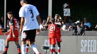 River ratificó su buen momento con la goleada ante un Riestra muy inferior