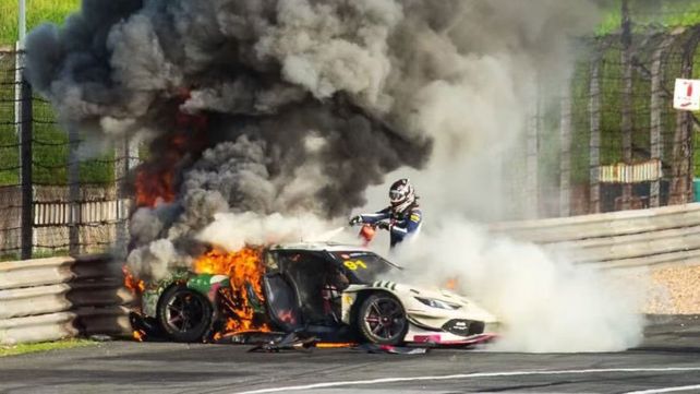 Loek Hartog arriesgó su vida para salvar la de un colega durante una carrera en China.