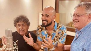Abel Pintos publicó una foto con Cacho Deicas y Marcos Camino, de Los Palmeras, en un estudio de grabación.&nbsp;
