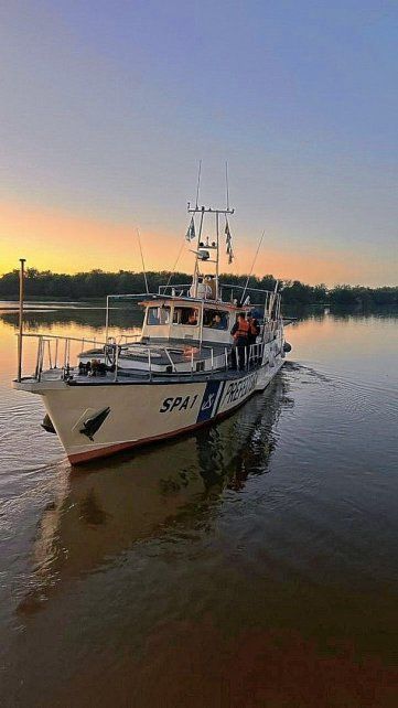 El buque científico Doctor Federico Leloir está en Concepción del Uruguay.