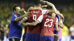 Paraguay recibirá a Venezuela en busca del último milagro