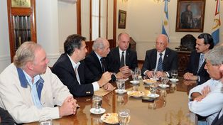 La mesa de enlace amenazó con una protesta nacional por las retenciones