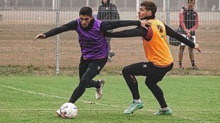 Schott y Álvarez podrán ser tenidos en cuenta para el Clásico Santafesino