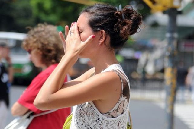 El calor intenso continuará hasta fin de año, pero podría llegar la lluvia