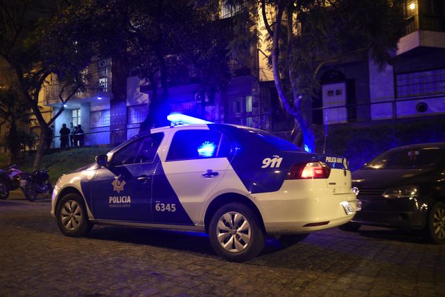 Tres muertos por inhalación de monóxido de carbono en un departamento del centro