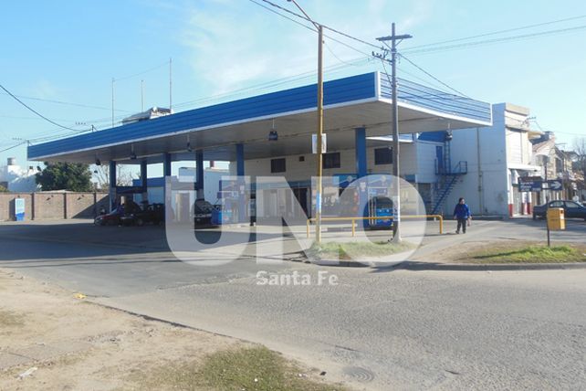 Cayeron dos hermanos que asaltaron una estación de servicio en Nueva Pompeya