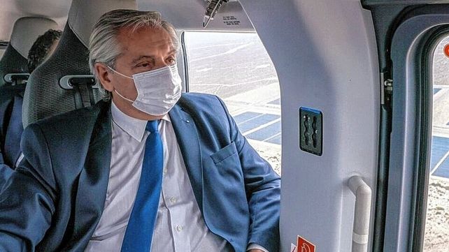 Alberto Fernández viajó a Chile con una extensa comitiva para la asunción de Gabriel Boric