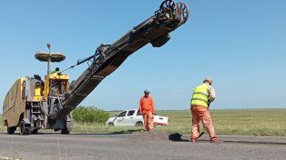 Puente Victoria - Rosario: completan bacheo del 50% de ruta 174