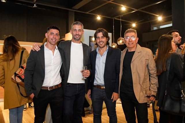 Eduardo Basteri, Federico Martino, Ignacio Le Bas y Fernando Krenz Eduardo Basteri, Federico Martino, Ignacio Le Bas y Fernando Krenz 