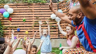 Cómo organizar una tarde de juegos con chicos al aire libre