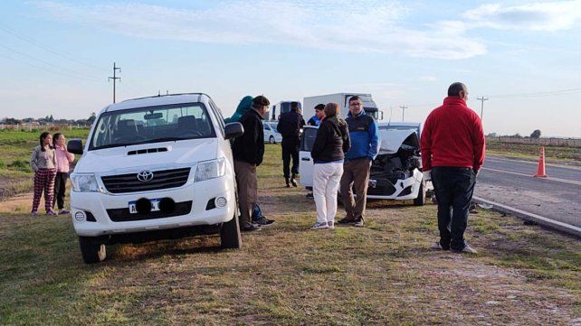 Hubo un choque entre un auto y una camioneta en la ruta 12 este martes en cercanías de Cerrito.